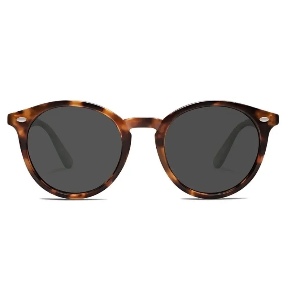 Round Retro Sunglasses - Picture 2 of 3